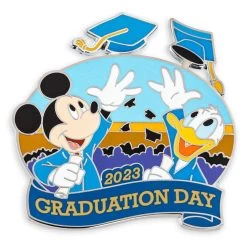 Disney Pin - 2023 Graduation Day Mickey And Donald