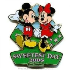 Disney Sweetest Day Pin - Mickey And Minnie