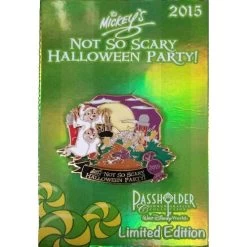 Disney Pin - 2015 Mickey's Halloween Party Passholder Chip Dale Pluto