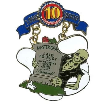 Disney Pin Trading 10th Anniversary Pin - Tribute - Master Gracey