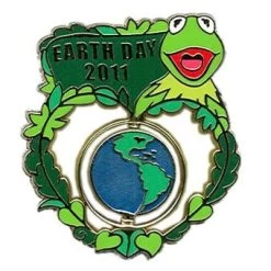 Disney Earth Day Pin - 2011 - Kermit The Frog