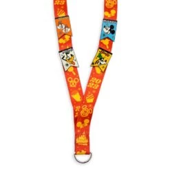 Disney Pin Trading Starter Set With Lanyard - Mickey And Friends 2023